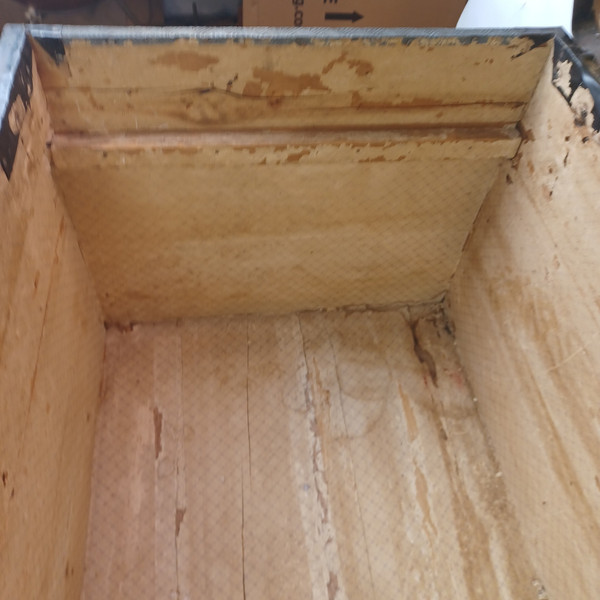 Dome/Barrel-Top Steamer Trunk 19th Century Nat.Wood+Embossed Tin