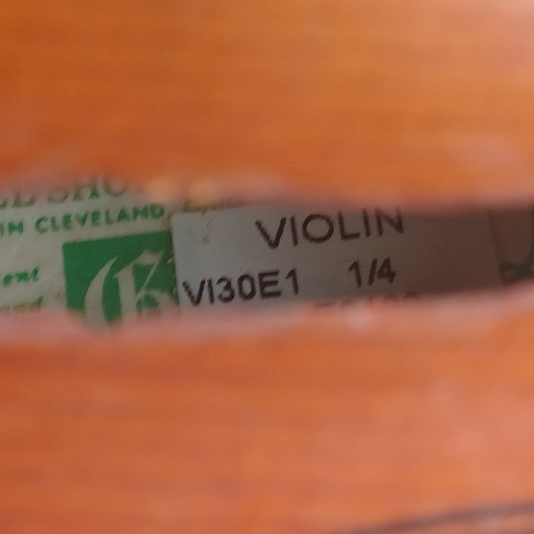 1/4-Size Glaesel VI30E1 Violin +Case +Bow Ser#:E2420 02/99 Antonius Stradivarius