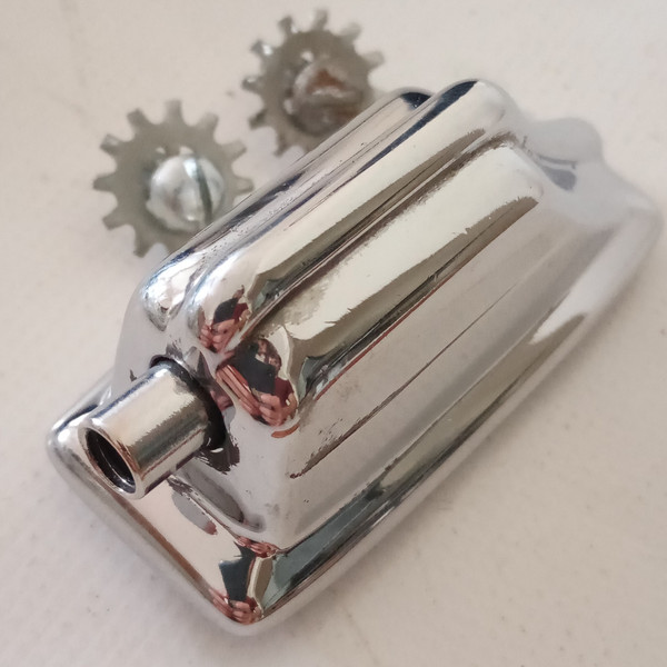 *Rogers Dayton Beavertail Tom/Snare Drum Lug Heavy Casting Star Vintage 60s Ohio