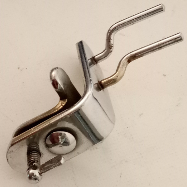 *Ludwig Script Logo Wood-Block Clamp-On Bass Drum Hoop-Mount Chrome Vintage 60s