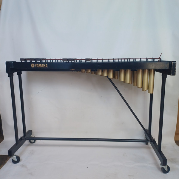 Yamaha YX-135 3-1/2 Octave Standard Xylophone Padauk-Wood+Resonators+Cover 442Hz