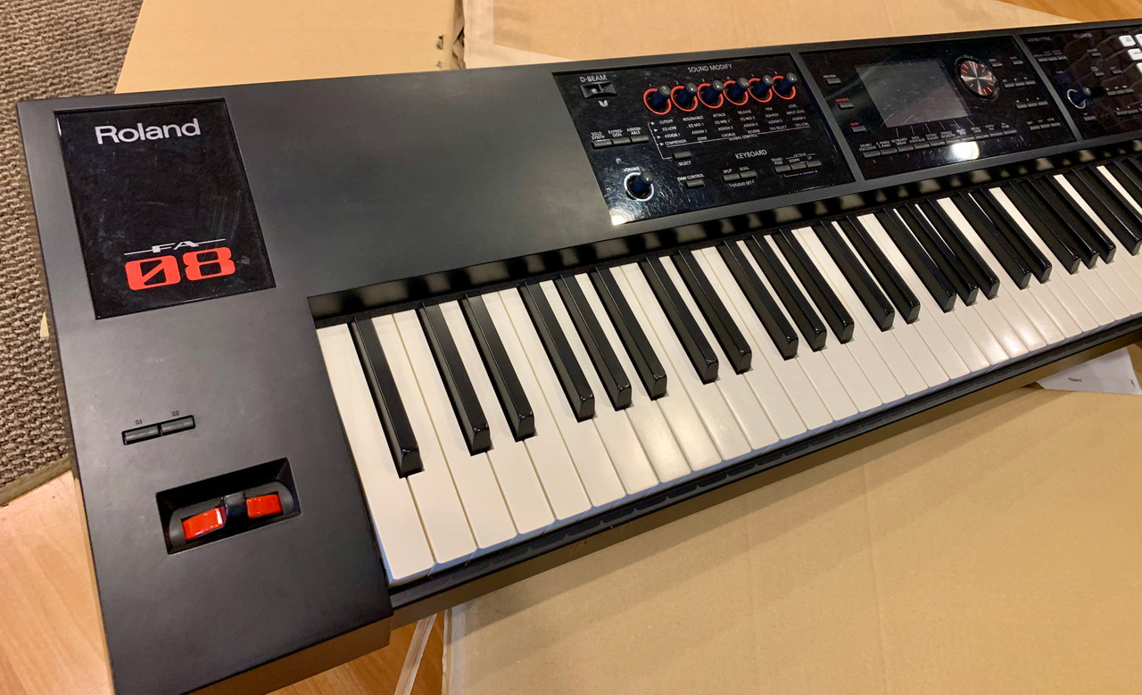 Roland FA-08 88 key piano action weighted synthesizer workstation