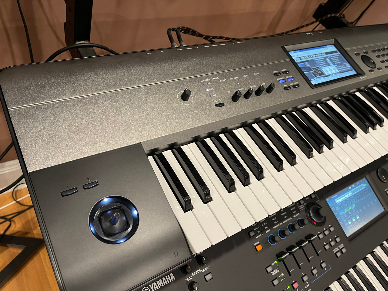 z*n様 KORG KROME 73 メーカー整備済み品 Used KORG Krome 73 Key Keyboard Workstation | Guitar Center