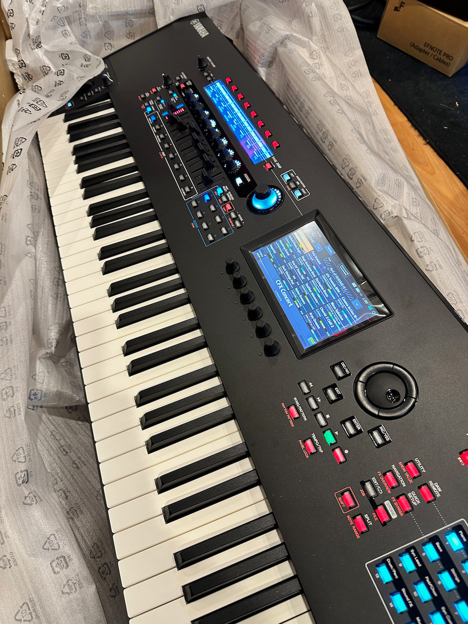 Yamaha Montage M8x 2nd Gen 88-key Synthesizer with GEX