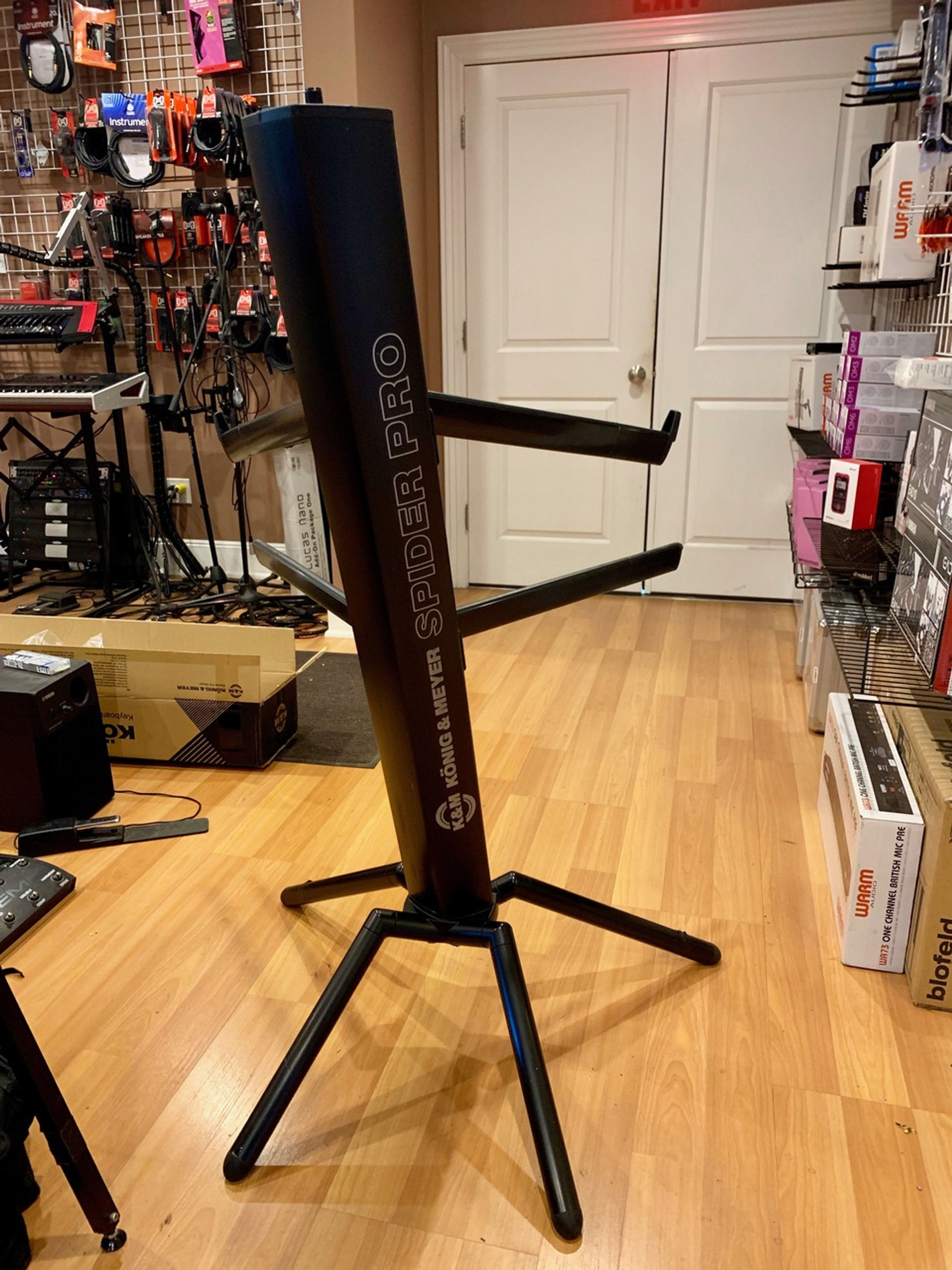 K&M 18860 Keyboard stand black Spider Pro anodized aluminum (18860)