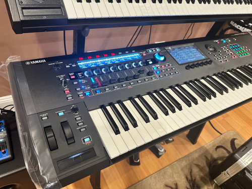 Yamaha MONTAGE M7 76鍵シンセサイザー YAMAHA MONTAGE M7 76鍵盤 ワークステーション シンセサイザー