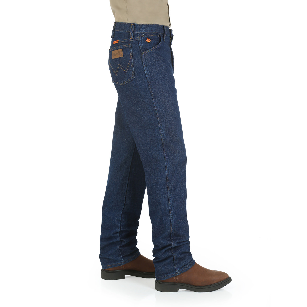 Men's Rugged Wear Mid Indigo Performance Relaxed Fit Jeans by Wrangler at  Fleet Farm