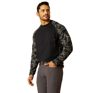 Ariat | FR Stretch Camo Baseball LS T-Shirt | Charcoal Grey Camo Ariat | FR Stretch Camo Baseball LS T-Shirt | Charcoal Grey Camo