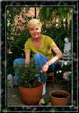 arthritis-gardening-large.gif