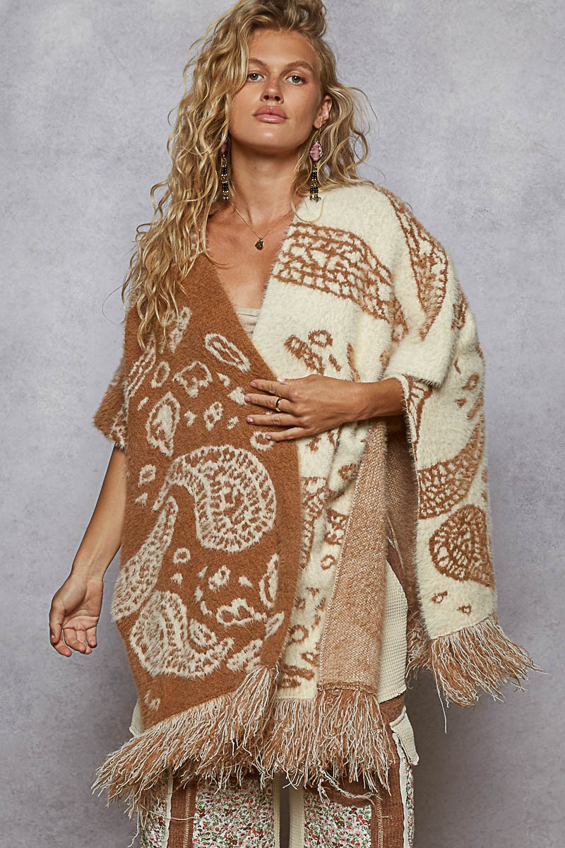 ニャンメェ 　Columbia Bedford II W Poncho POL Mocha Paisley Cozy Poncho - New Moon Boutique