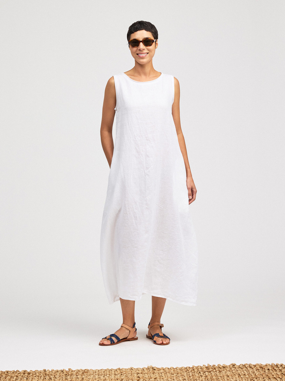 tight lace wedding dress Clo