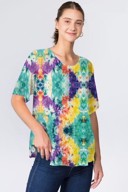 Et' Lois Colorful Kaleidascope Pattern Soft Knit Top
