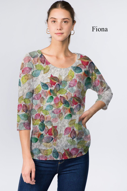 Et' Lois Hazy Blooming Soft Knit Top