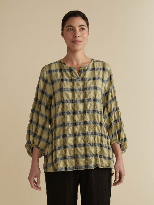 Cut Loose Crinkle Plaid Balloon Sleeve Top