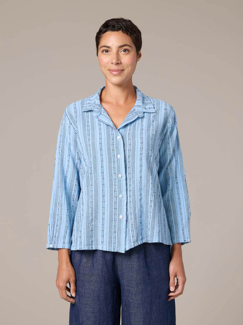 Cut Loose Hanky Linen Hi-Low Crop Shirt Cut Loose Hanky Linen Hi-Low Crop Shirt