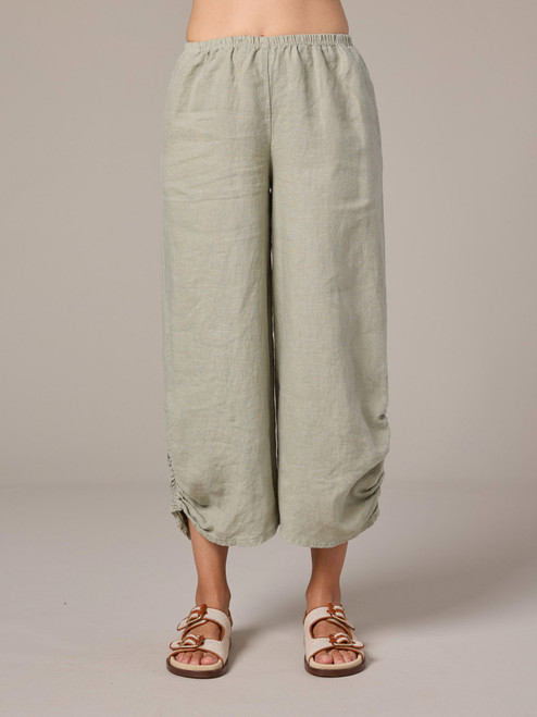 Cut Loose Solid Linen Ruched Pant Cut Loose Solid Linen Ruched Pant