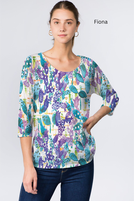 Et' Lois Meadow Art Soft Knit Top
