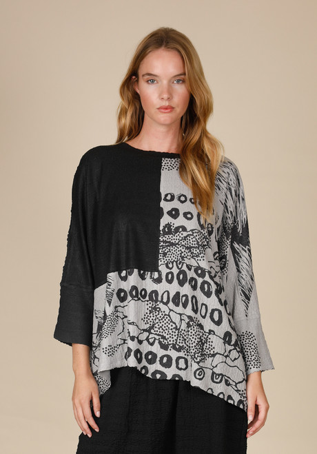 Inoah Noir Canvas Osize Textured Top