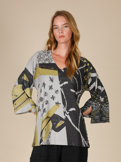 Inoah Pattern Parade V-Neck Textured Top