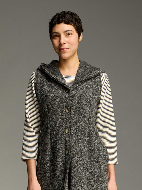 Cut Loose Black Stripe Doublecloth Side Vent Top