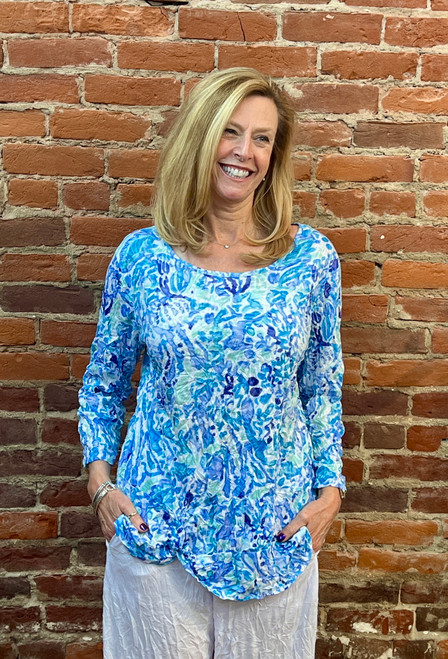 Shana Sealife Crinkle Knot Hem Top