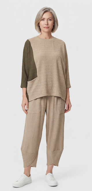 Inoah Mocha & Olive Lightweight Top