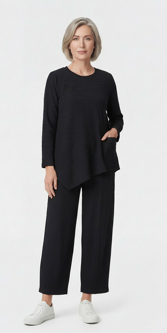 Inoah Black Textured Top