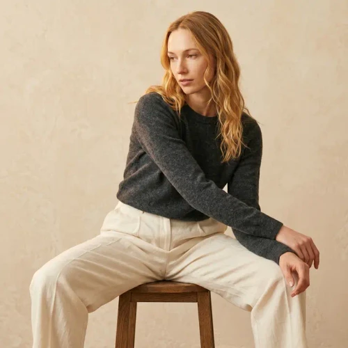 Lumusae Undyed Cashmere Crew Sweater