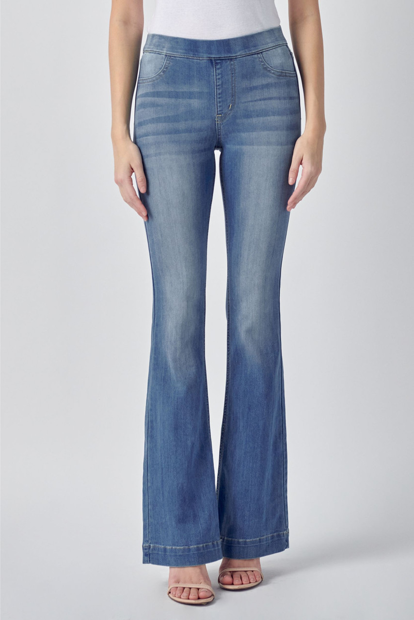Mid Rise Flare Jegging - Medium Wash 