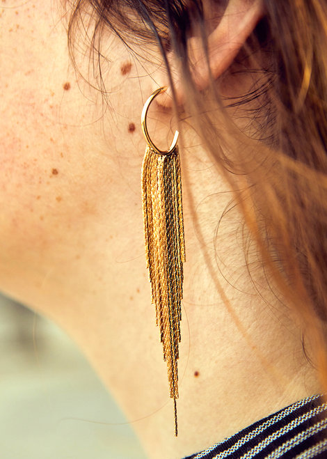 Metal Moonbeam Earrings - Gold