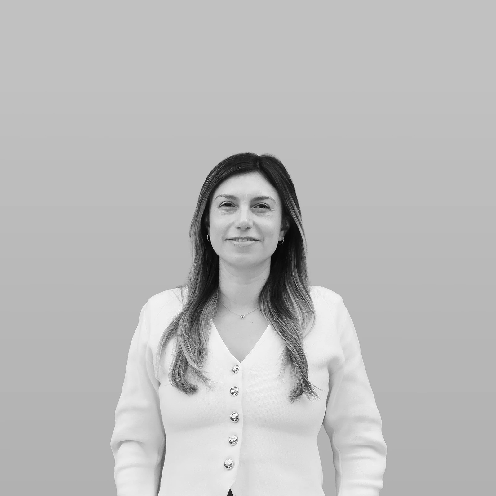 Alejandra Molina
