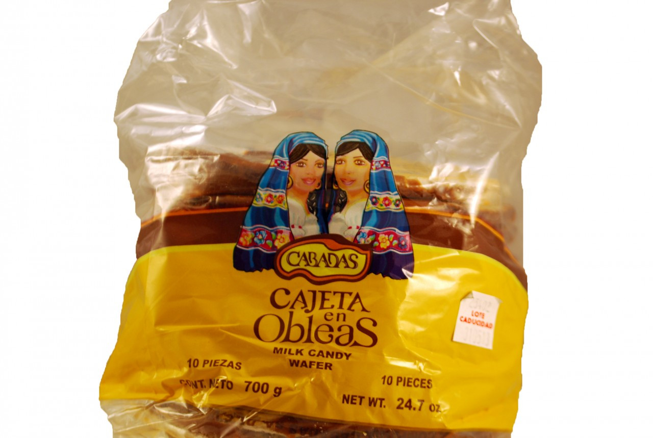 Cabadas cajeta is a wafer with a delicious cajeta mixture on the inside wich makes it a really sweet treat.