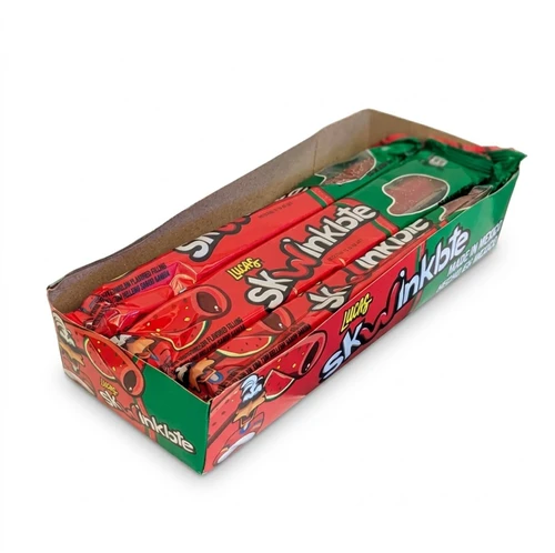 Sweet and spicy is the delicious flavor that these sweet strips represent, full of watermelon flavor and the little touch of chili powder.