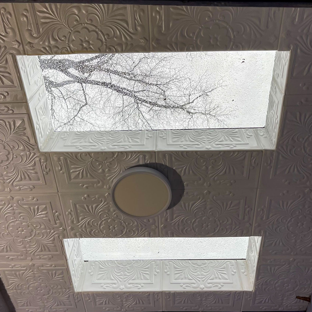 Victorian R14 Foam Ceiling Tile (Package of 8 Tiles), Plain White Decorative Ceiling Tiles