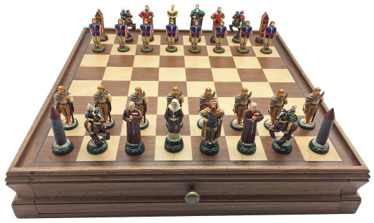 Battle of Clontarf Chess Set with Chess Case.
