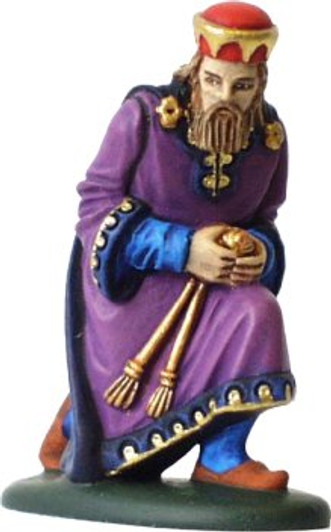 Kneeling Wiseman