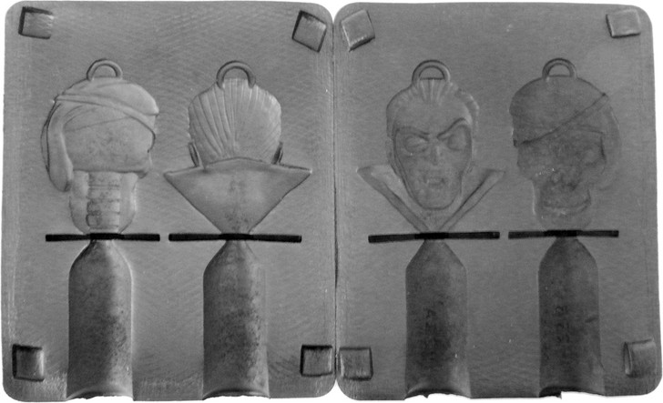 Vampire and Skeleton Moulds