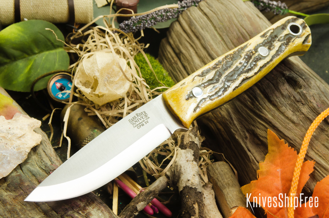 Bark River Knives: Bushcrafter - CPM 3V - Antique Stag Bone