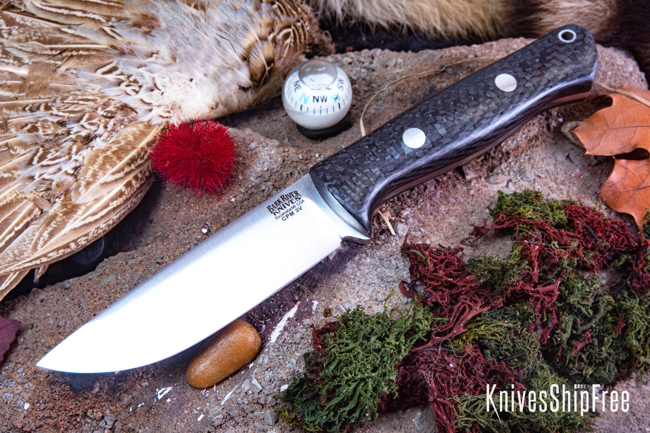Bark River Knives: Bravo 1 LT - CPM 3V - Black Carbon Fiber Bark River Knives: Bravo 1 LT - CPM 3V - Black Carbon Fiber