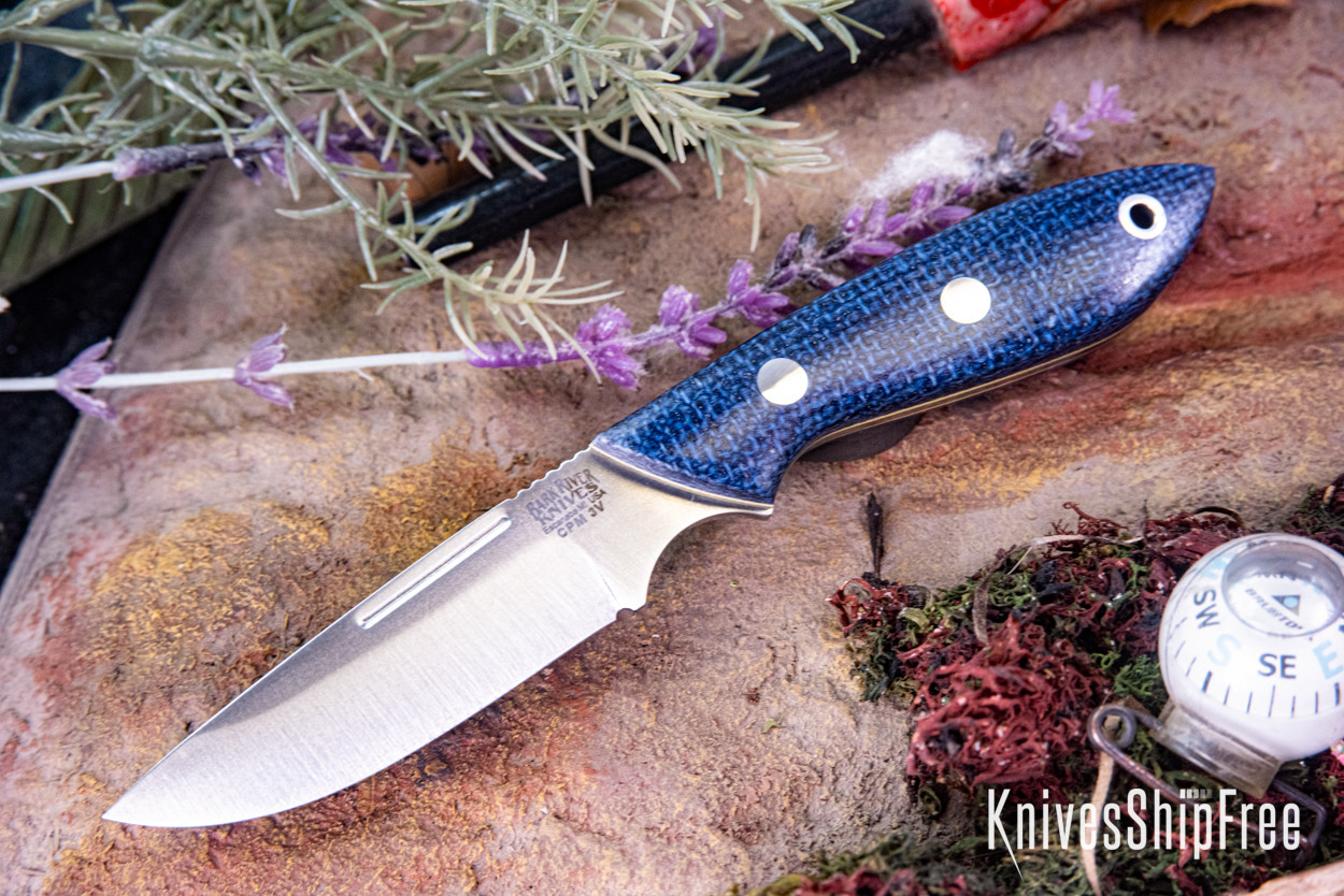 Bark River Knives: Adventurer - CPM 3V - Navy Burlap Micarta