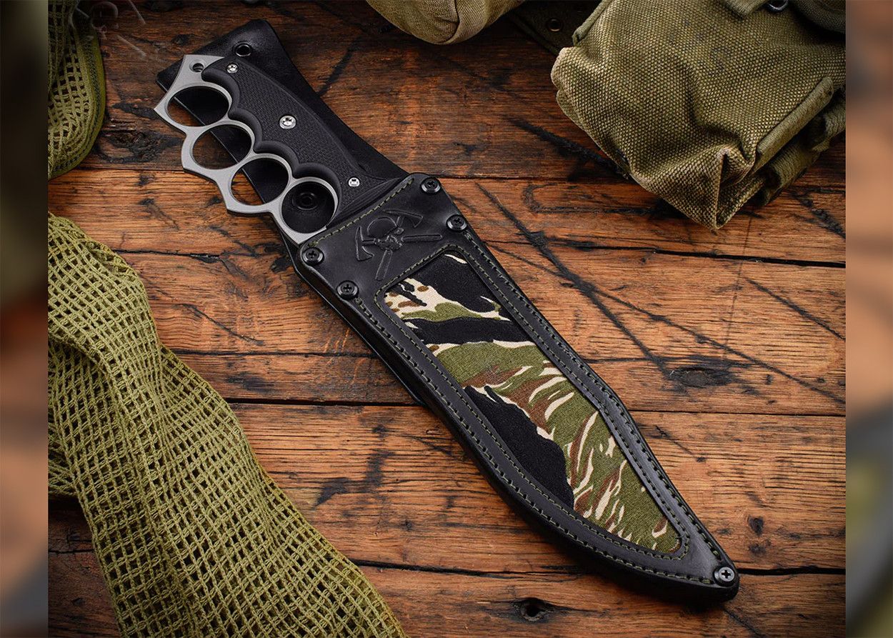 RMJ Tactical: Marauder - Trench Bowie - Black G-10 - CPM-3V