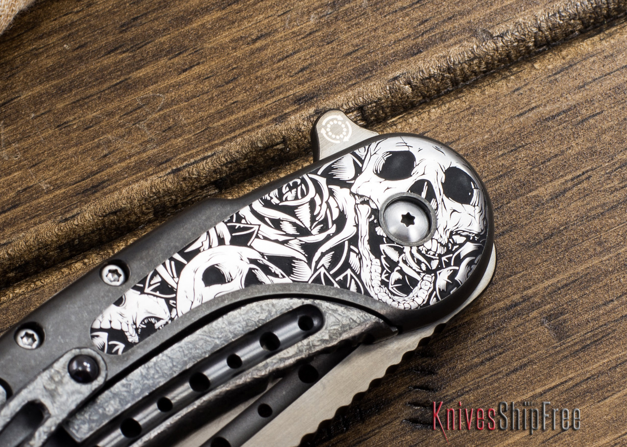 ビンテージ　シロクマ　エスキモー　ネイティブアメリカン　ハンドクラフト　彫刻 Todd Begg Knives: Custom Bodega - Skull Engraving - Satin Black