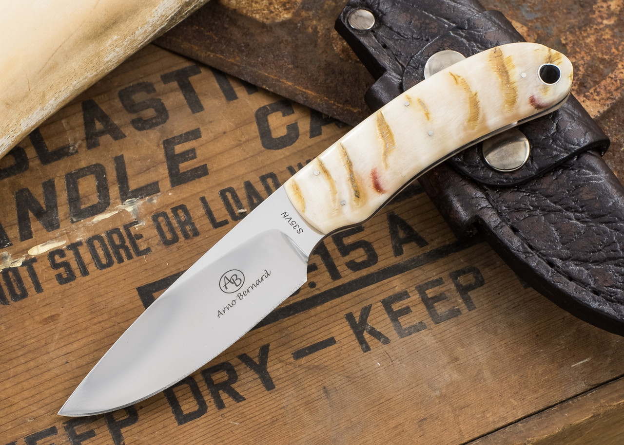 2015 Featured Knife