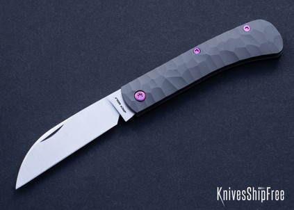 Jack Wolf Knives: Venom Jack - Rock Pattern Titanium - CPM-S90V