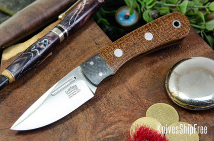 Bark River Knives: Essential - MagnaCut - CF Bolster - Tan Burlap Micarta - Black Liners