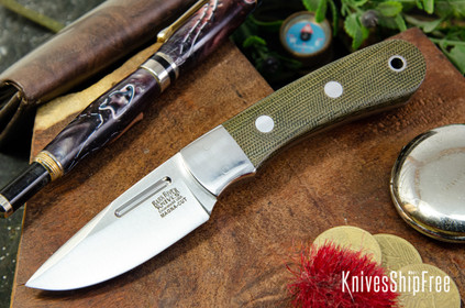 Bark River Knives: Essential - MagnaCut - Brass Bolster - Green