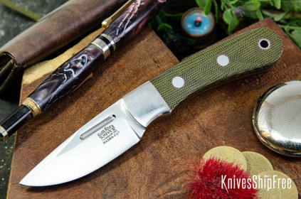 Bark River Knives: Essential - MagnaCut - Green Canvas Micarta - Black Liners