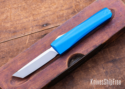 Core Edge USA: 0331 Pulsar OTF - Blue Anodized Aluminum - MagnaCut - Blasted Tanto - Berylium Copper Slider