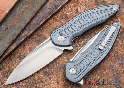 Photography by KnivesShipFree