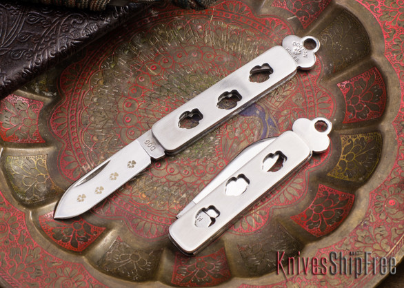 Great Eastern Cutlery: Dog Paw Key Ring Knife